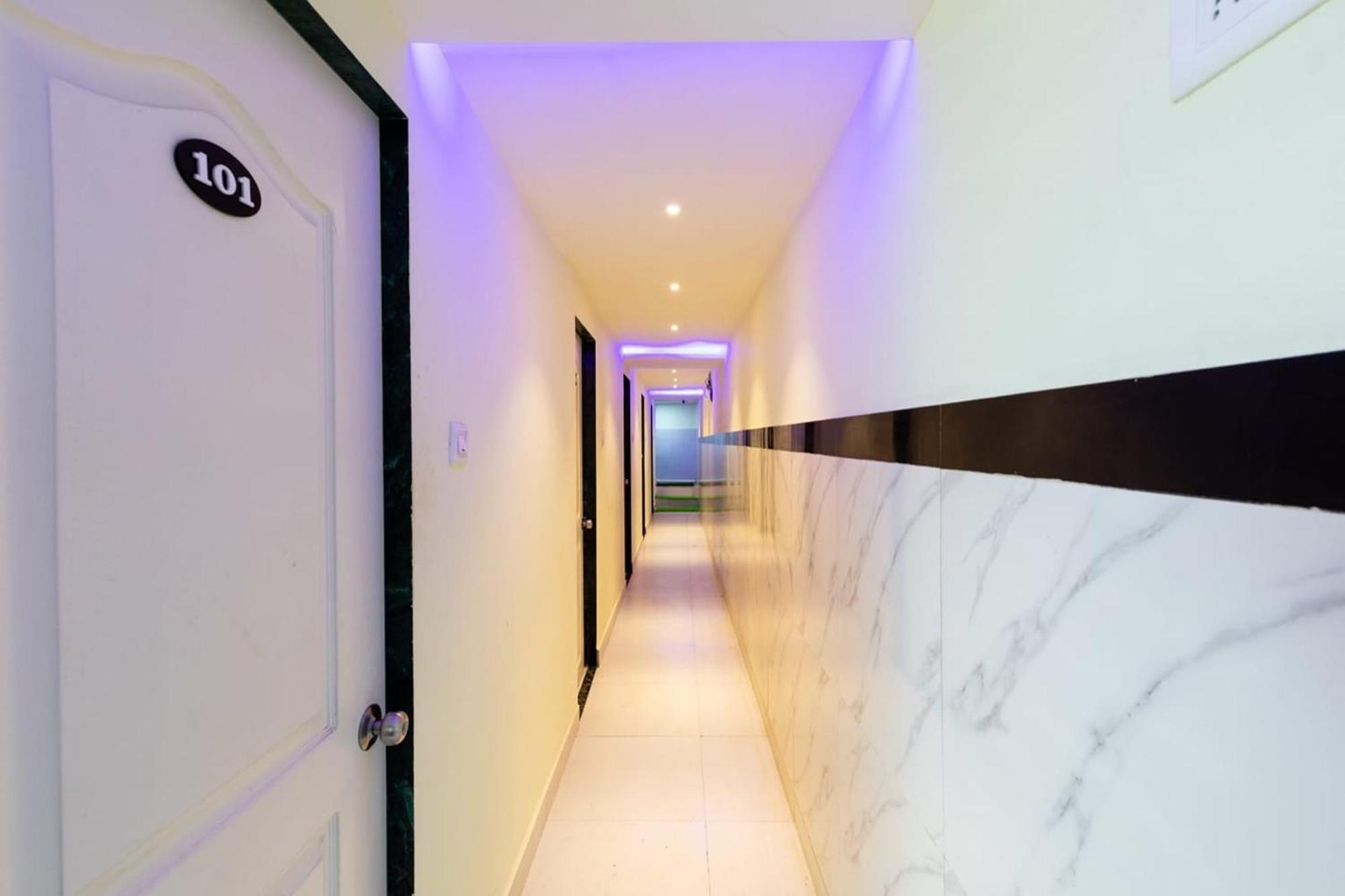 Hotel Shera Residency Mumbai Exterior photo