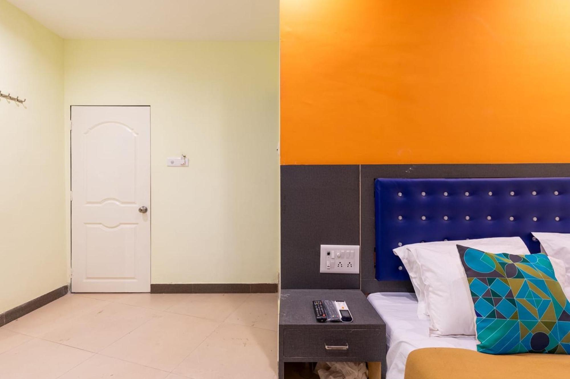 Hotel Shera Residency Mumbai Exterior photo